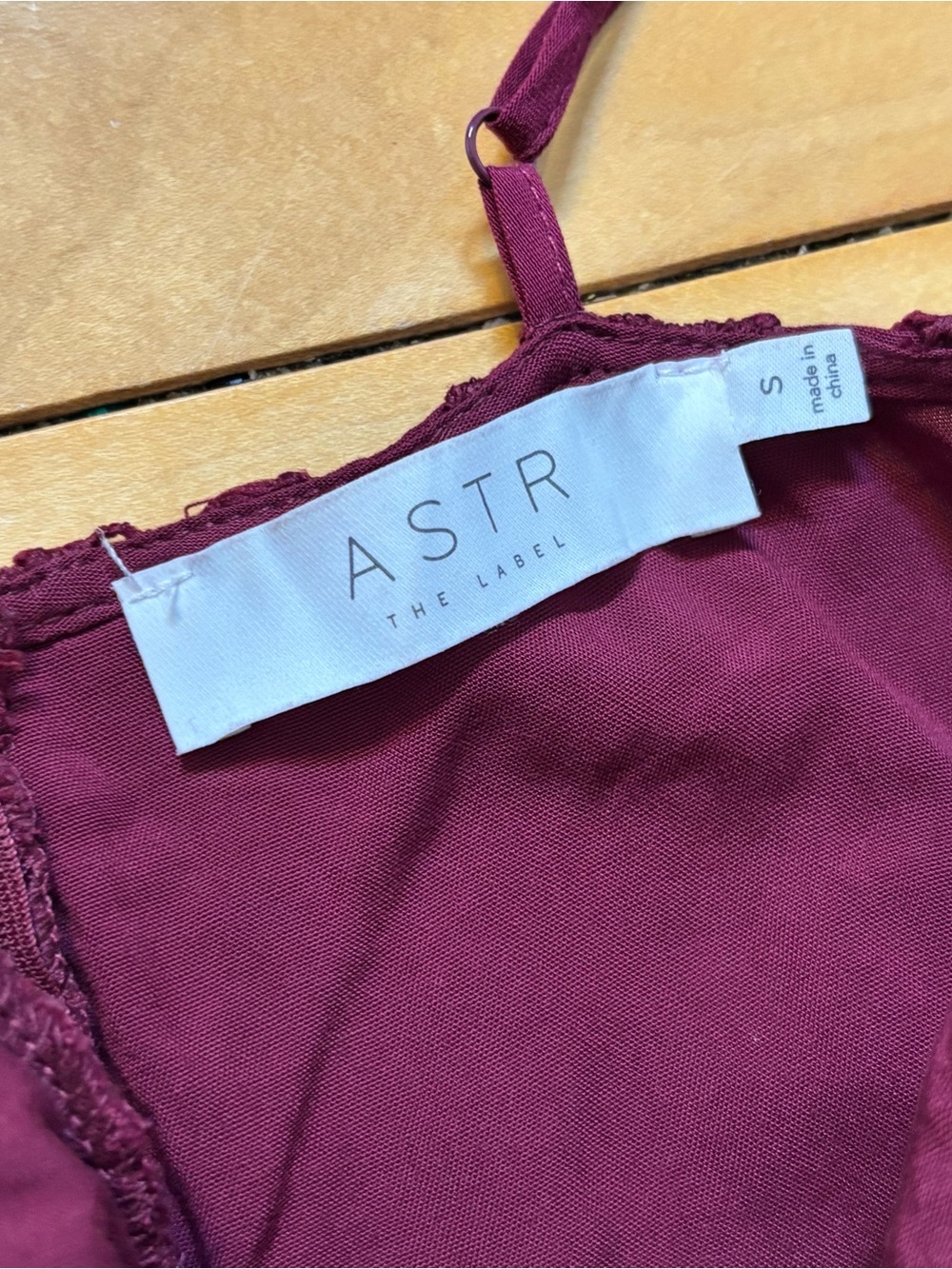 ASTR the Label Midi Lace Dress Wine Red Womens Size Small Burgundy Classy - Picture 5 of 5